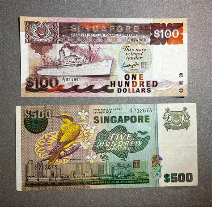 Can I use old Singapore notes?
