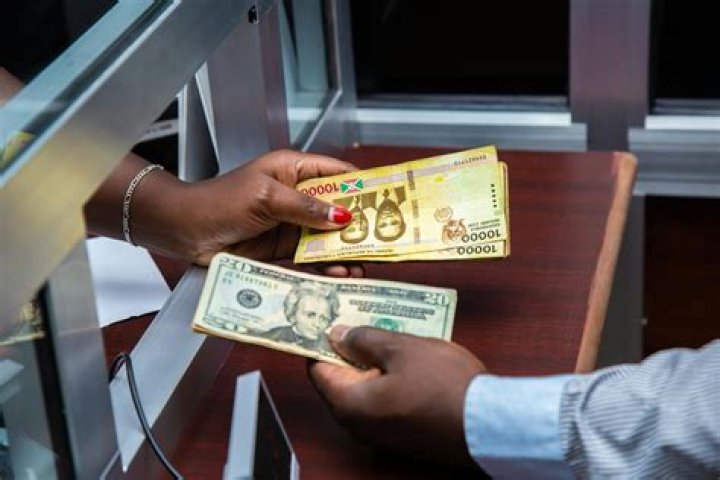Do banks let you exchange money?