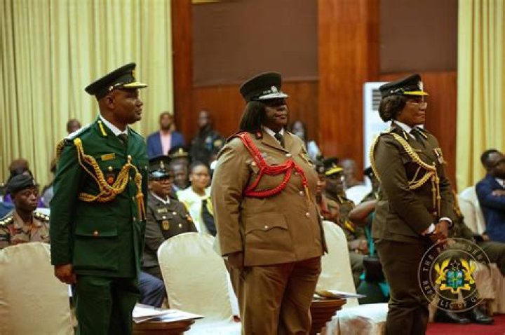 Is the chief officer of a court the bailiff?