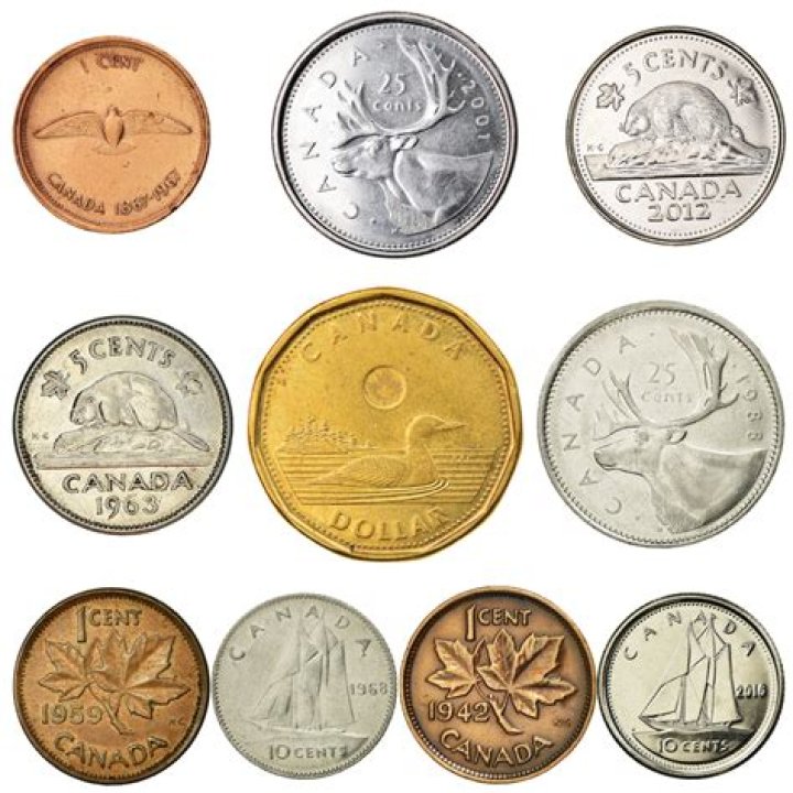 Where can I exchange Canadian currency for US currency?